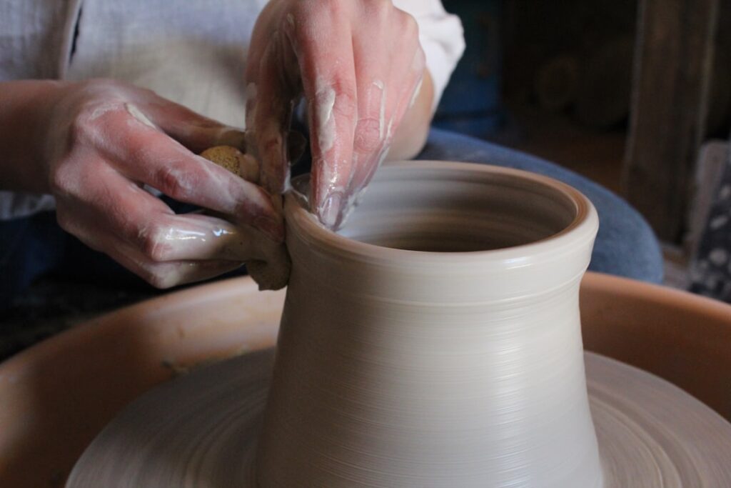 Knutselen met hout: leuke ideeën en tips voor kinderen